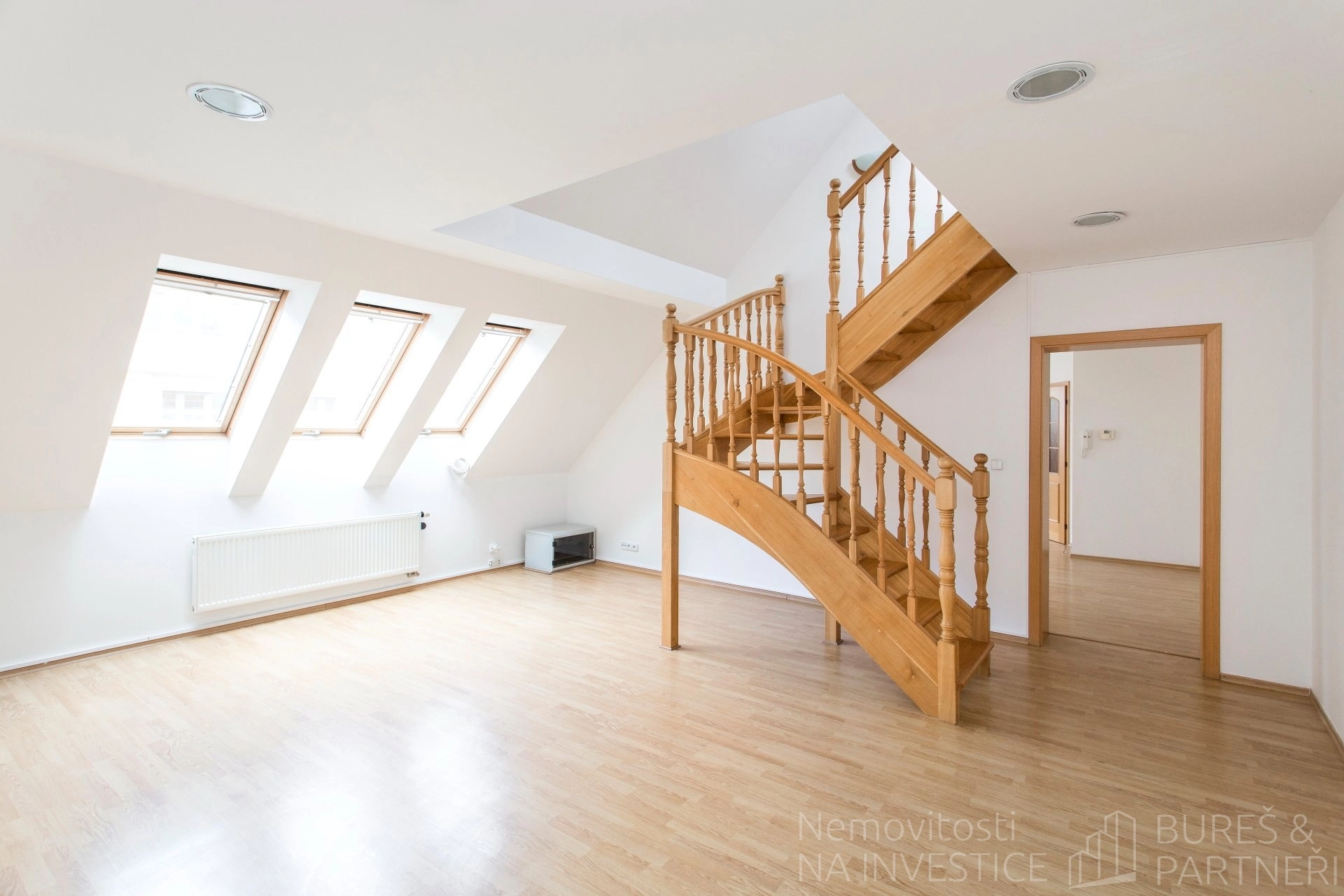 Pronájem, Byty 3+1, 121 m2 - Štěpánská, Praha 1 - Nové Město